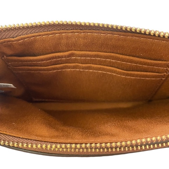 Coach Wristlet - Picture 8 of 8
